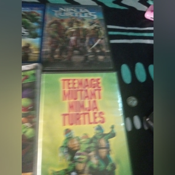 Lot of 4 TMNT DVDS  & 1  Bluray DVD box set movies and cartoons - Picture 3 of 6